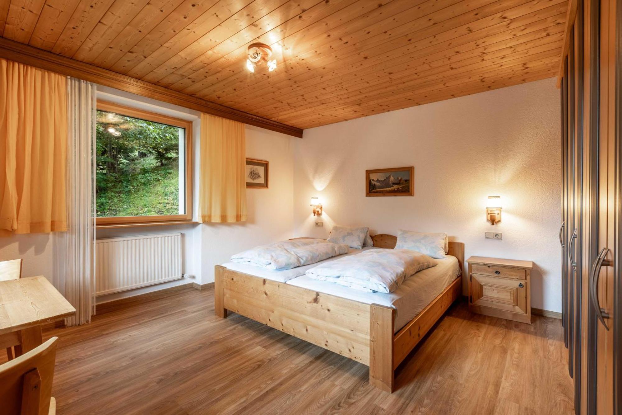 Apartament Haus Weinberg Pettneu am Arlberg Zewnętrze zdjęcie
