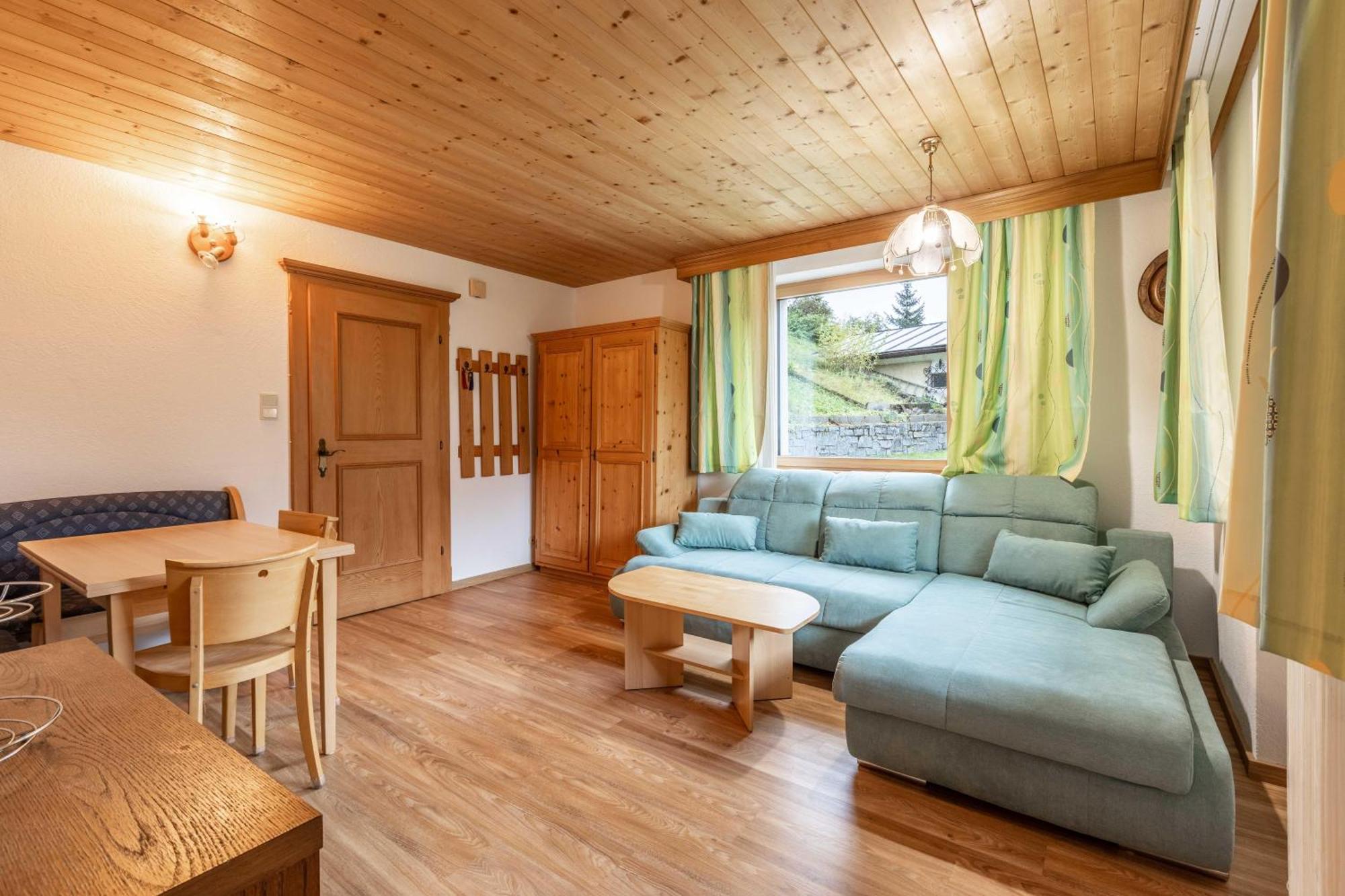 Apartament Haus Weinberg Pettneu am Arlberg Zewnętrze zdjęcie